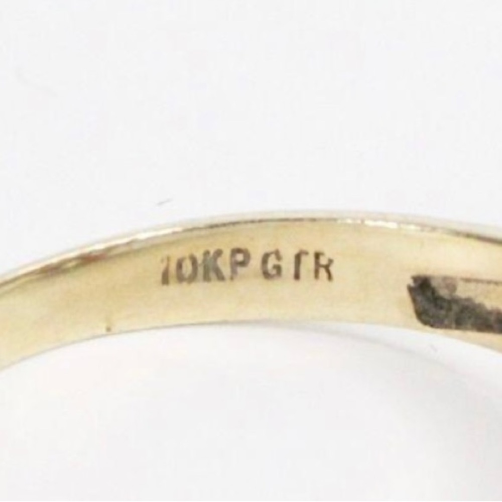 10KP GTR Yellow Gold Garnet w/ Diamond accents Ring Size 8 - Picture 4 of 4